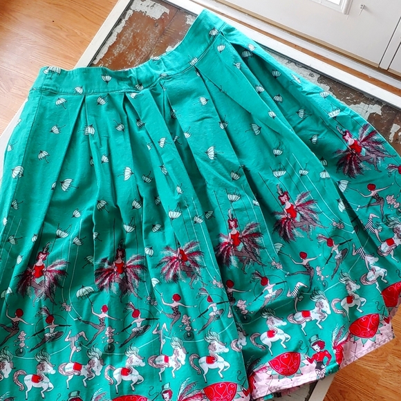 Dresses & Skirts - Pleated A-Line Skirt